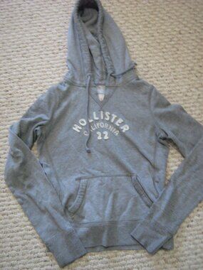 hollister pull over hoodie